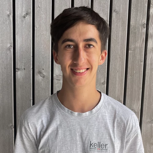 Unser neues Teammitglied: Samuel Koster! 🛠️🪑

Seit dem 1. August verstärkt Samuel Koster unser Team als Schreiner EFZ bei der Keller Möbelmanufaktur. Mit seinem handwerklichen Geschick und frischen...