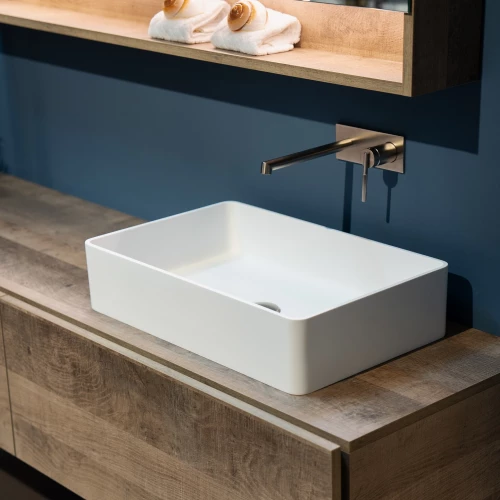 Du hast genaue Vorstellungen von deinem Waschbecken? Kein Problem!
✔ Rund oder oval – für elegante Formen
✔ Klein oder gross – perfekt abgestimmt auf deinen Raum
✔ Kubisch oder Einbaubecken –...