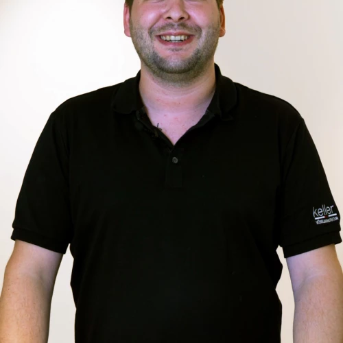 Wir setzen auf unsere Mitarbeiter*innen – und auf ihre Entwicklung.
Ob Maschinen- und CNC-Schulungen, Kurse in der Oberflächentechnik oder Weiterbildungen in CAD & Planungssoftware – bei uns hat...