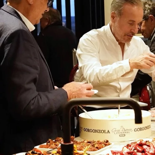 ✨ Neujahrszauber bei der Keller Züberwangen AG ✨

Eine Woche später blicken wir mit vielen schönen Erinnerungen 💫 auf unseren 4. Neujahrszauber zurück.
Ein herzliches Dankeschön 🙏 an unsere...